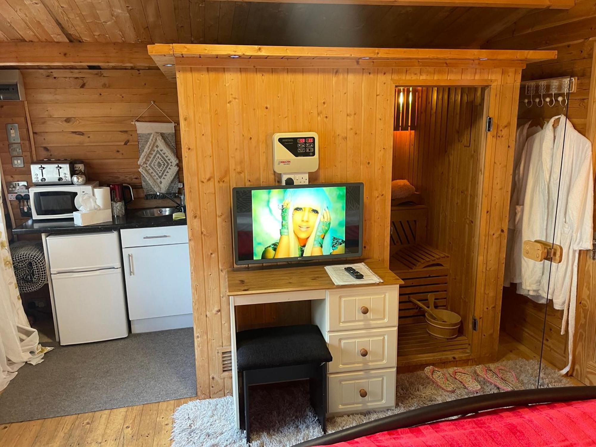 Chalet Free Sauna & Spa Superking Bed Killaloo Eksteriør bilde