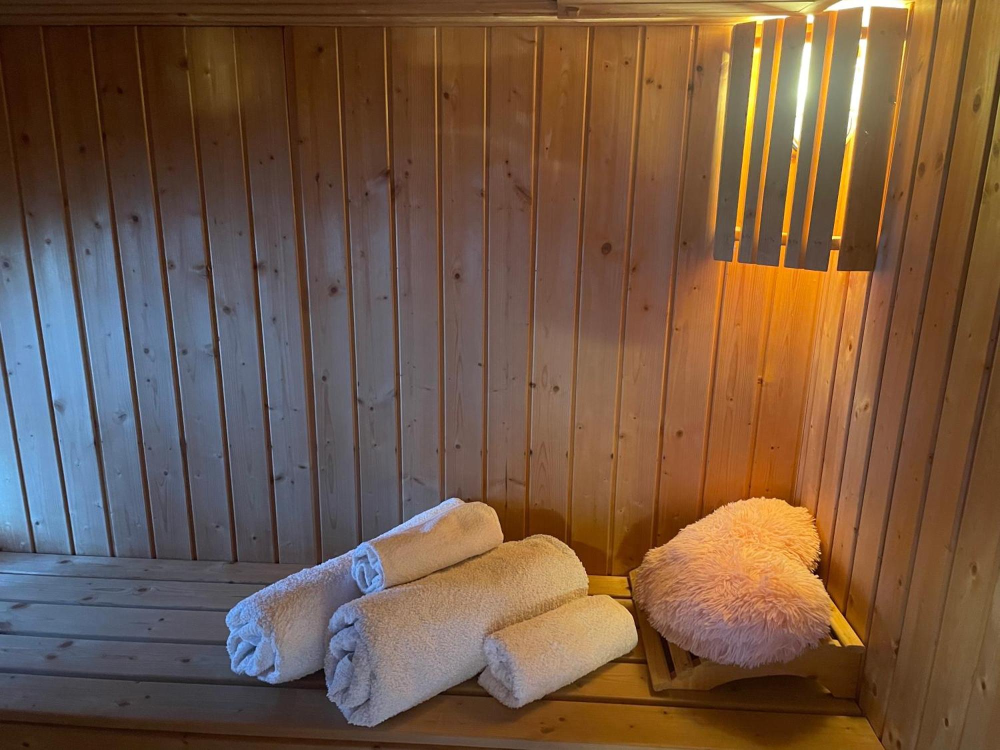 Chalet Free Sauna & Spa Superking Bed Killaloo Eksteriør bilde